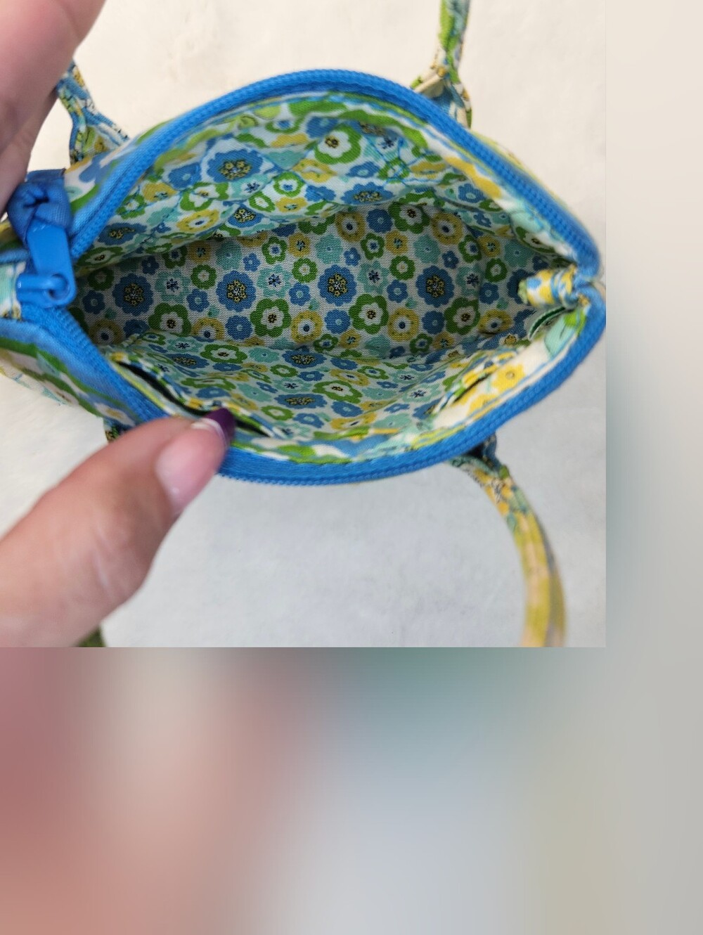 Vera Bradley Retired English Meadow Small Tote - Picture 5 of 6